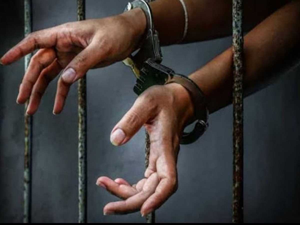 अवैध गांजा के साथ दो तस्कर गिरफ्तार